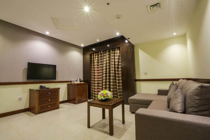 Room 46 of 86