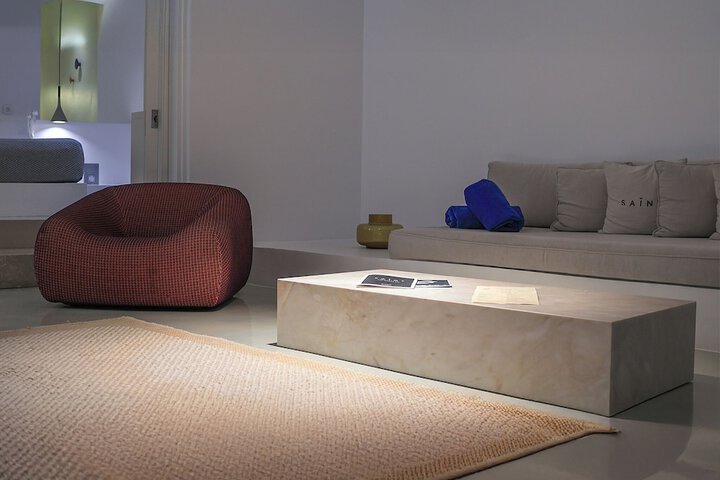 Hotel Interior 139 of 240