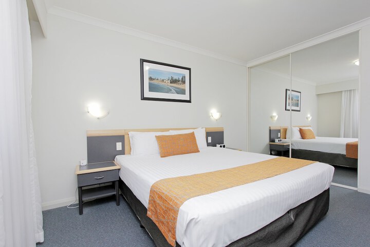 Room 6 of 95