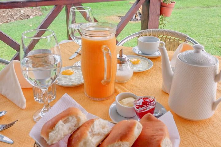 Breakfast/Coffee Service 62 of 70