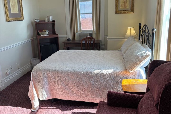 Room 4 of 21
