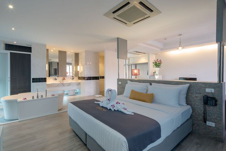 Room 20 of 90
