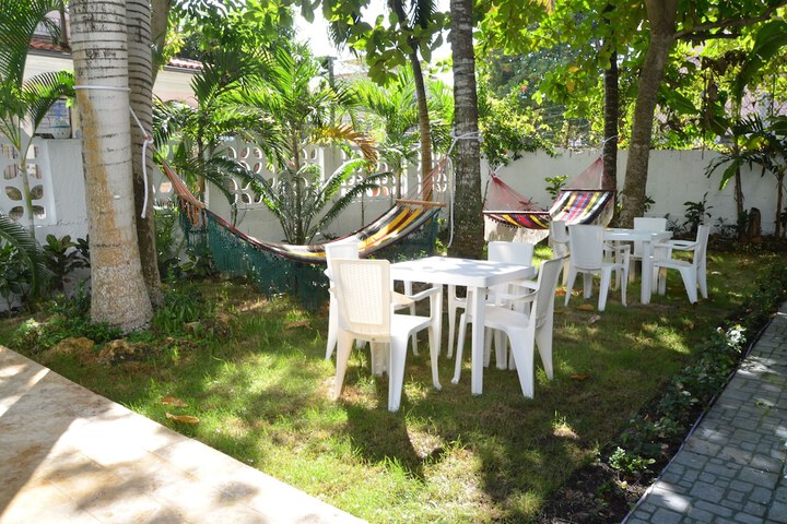 Hotel Exterior 45 of 51