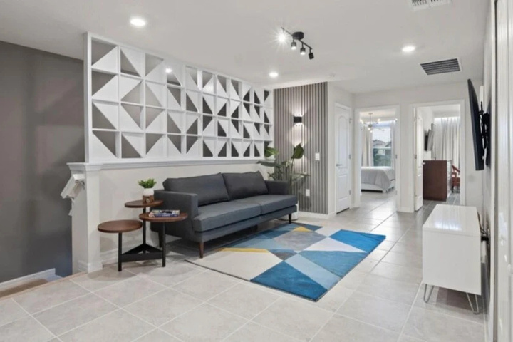 Townhome at Solterra NH 18005