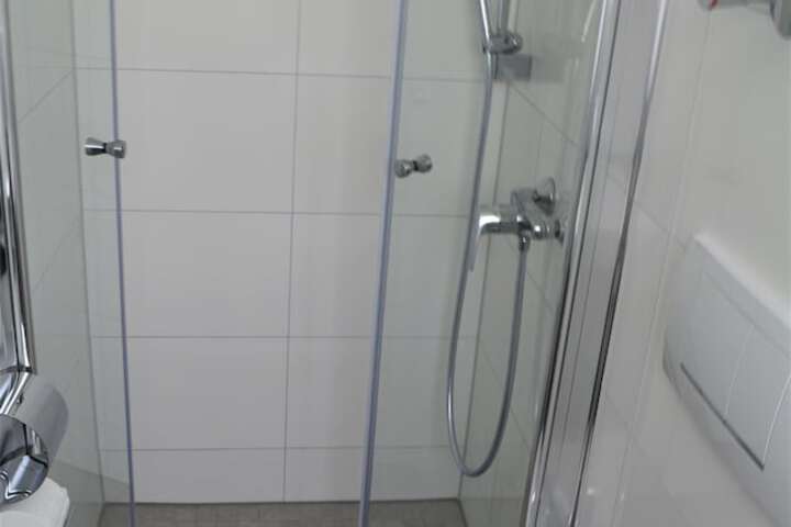 Room 40 of 57