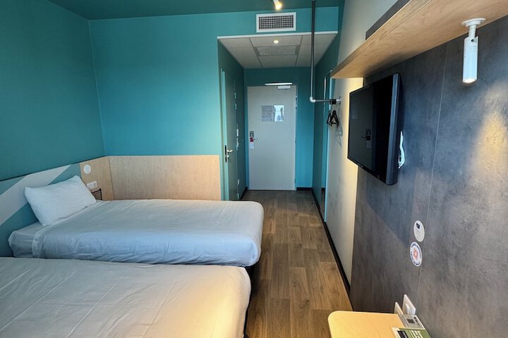 Room 7 of 47