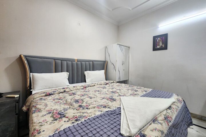 Room 7 of 46