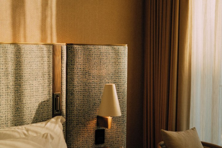 Room 19 of 119