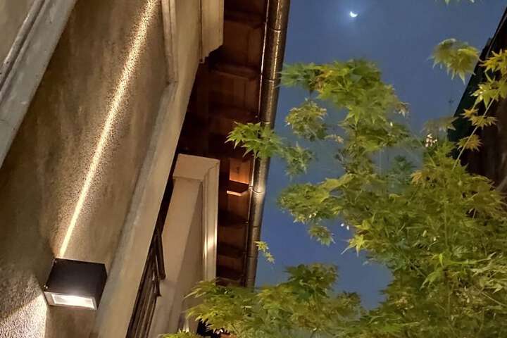 Hotel Exterior 48 of 51