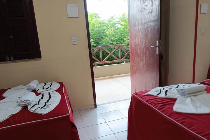 Room 41 of 183