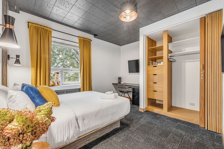 Room 87 of 147