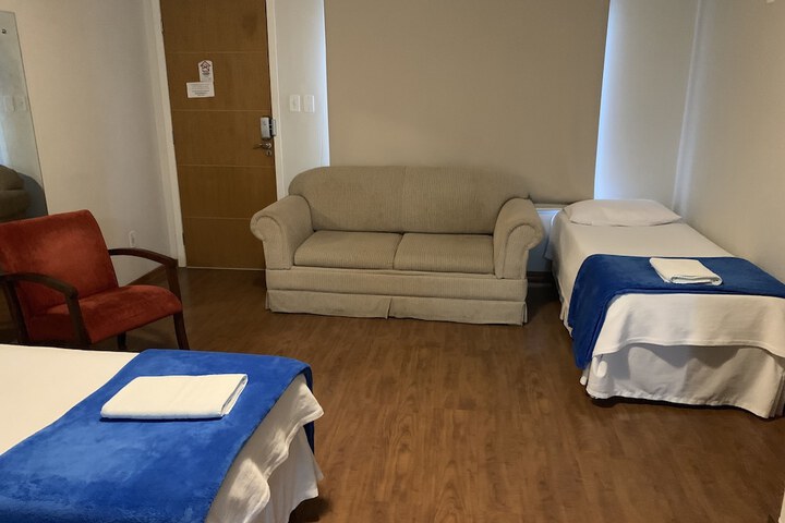 Room 104 of 128