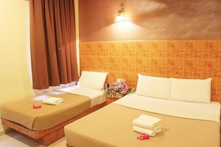 Room 29 of 59