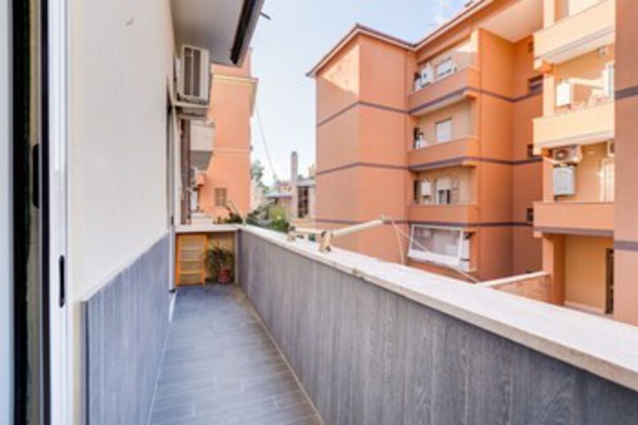 Terrace/Patio 2 of 29