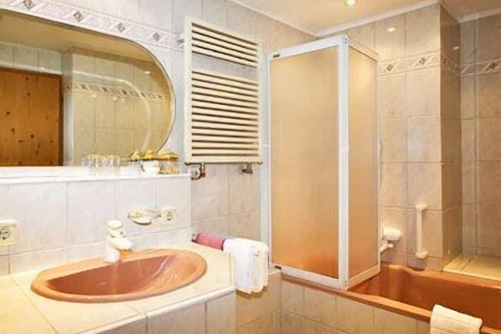 Bathroom Interior Photo