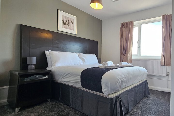 Room 3 of 17