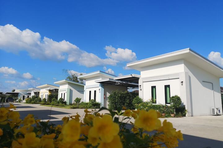 Hotel 5 of 16