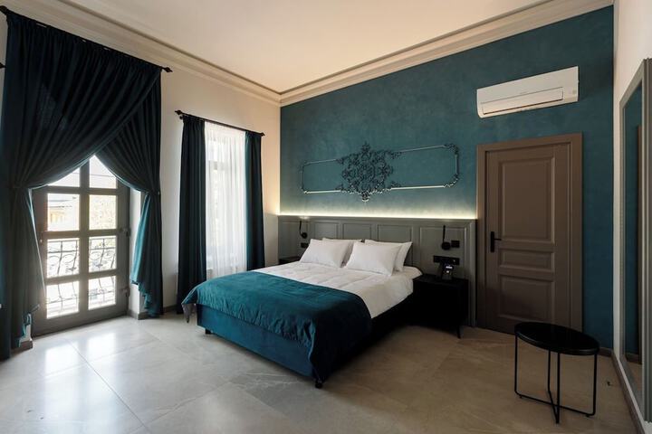 Room 38 of 70