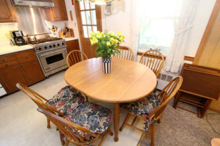Photo of Spacious Cape Cod Family Home by RedAwning