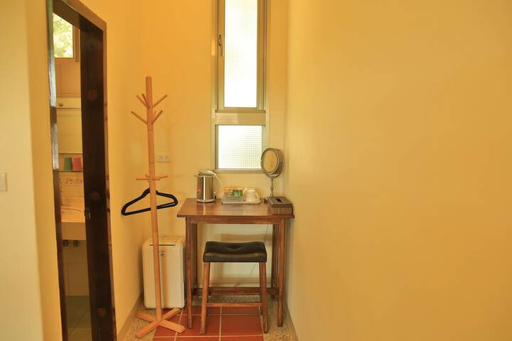 Room 14 of 39