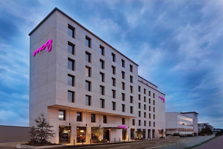 Hotel 44 of 47