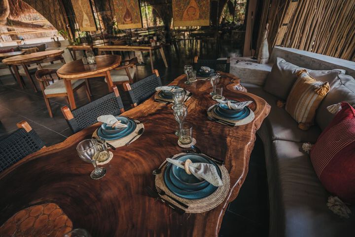 Dining 56 of 67