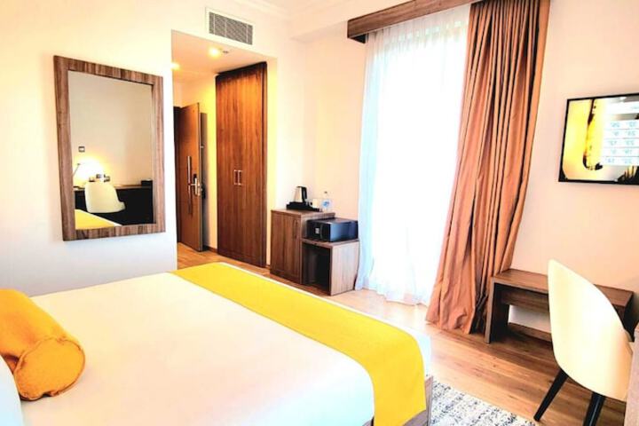 Room 19 of 60