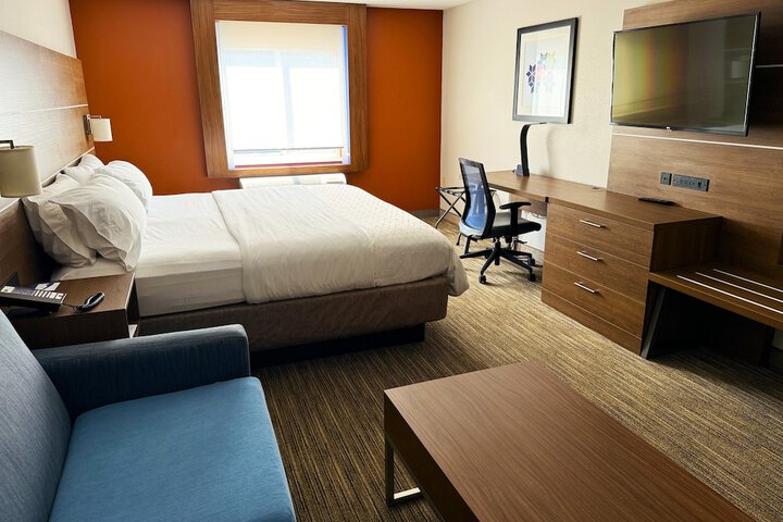 Suite King Size Bed (23 of 38)