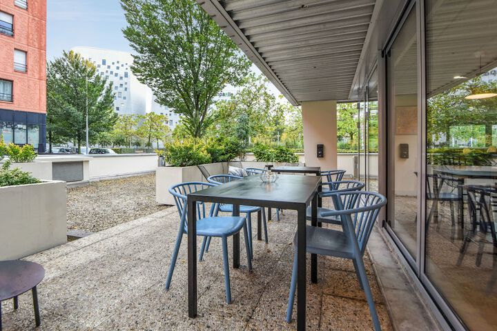Terrace/Patio 30 of 31