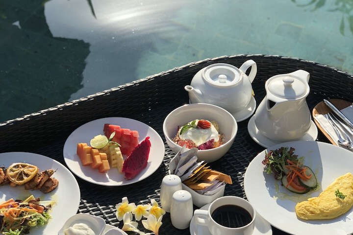 Breakfast/Coffee Service 127 of 146