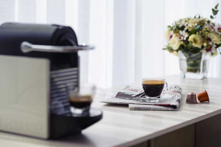 Breakfast/Coffee Service 31 of 106