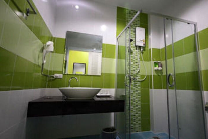 Room 3 of 29