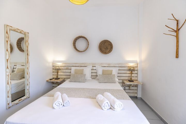 Room 28 of 75