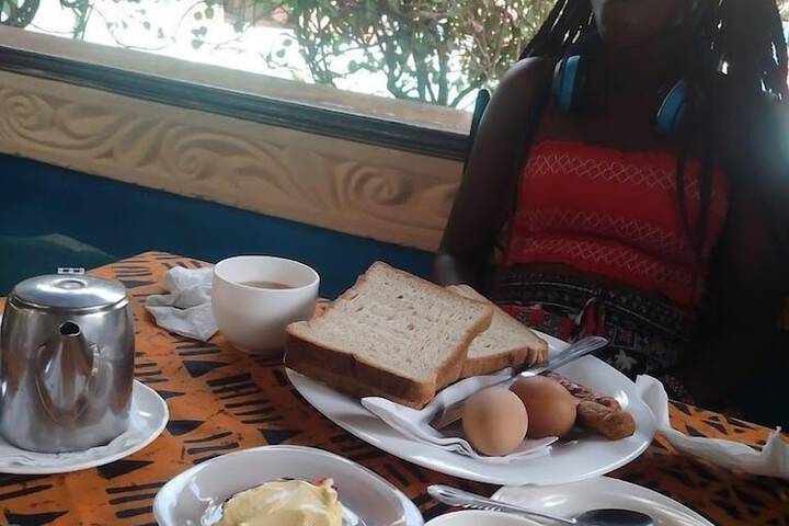 Breakfast/Coffee Service 27 of 36