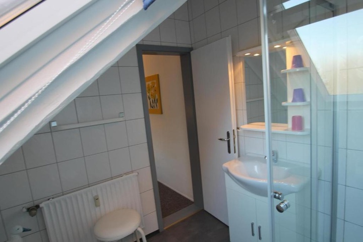 Room 6 of 6