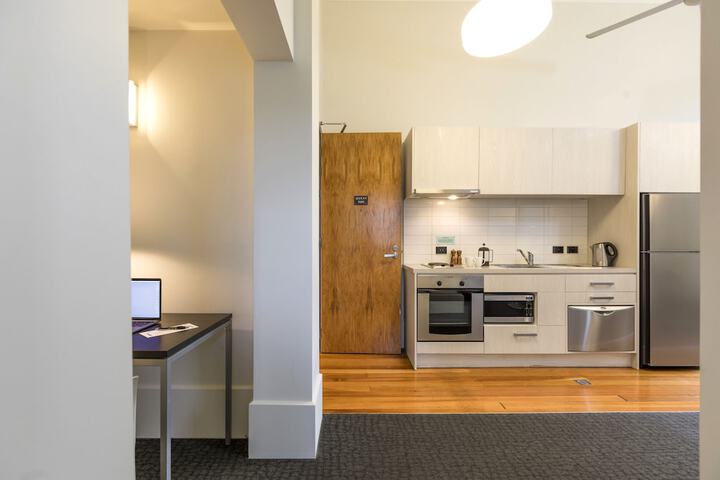 Room 9 of 46
