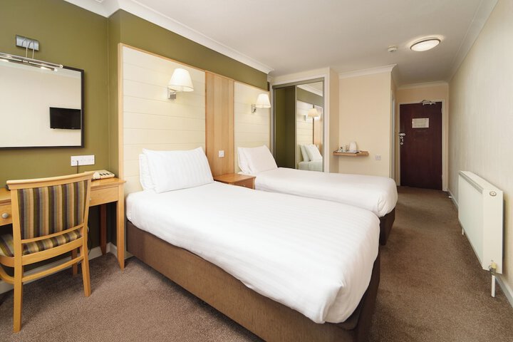 Room 29 of 89