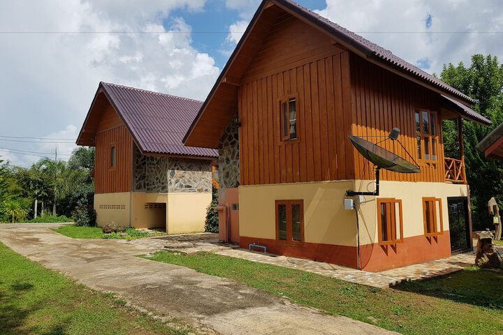Baan Phanawan Resort