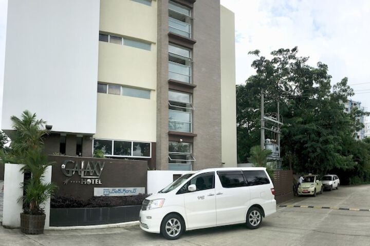 Airport shuttle