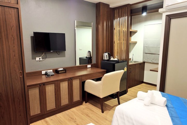 Room 41 of 61