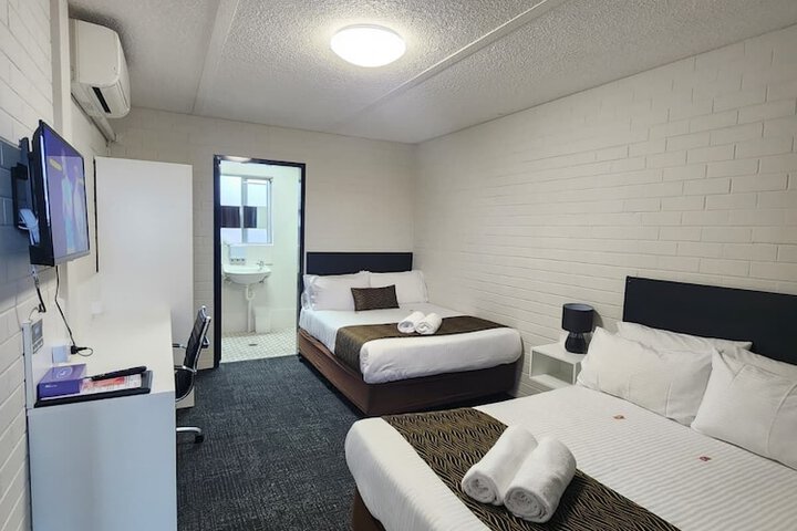 Room 40 of 46