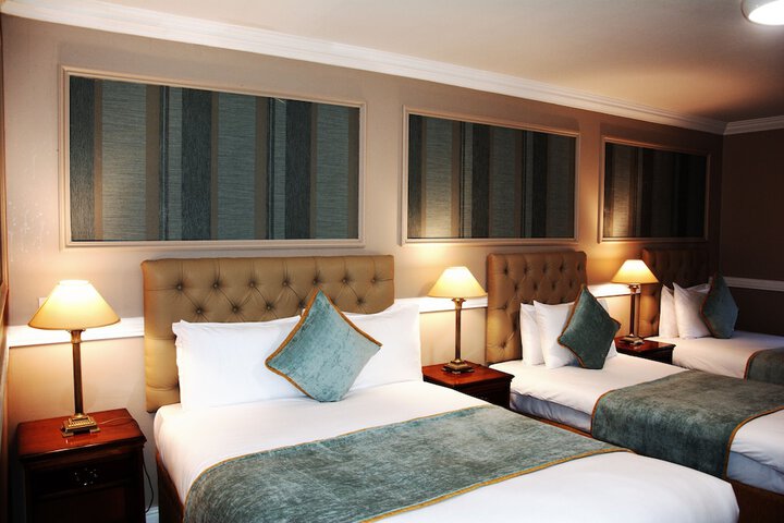 Room 2 of 41