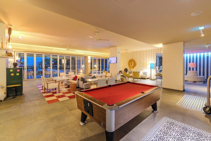 Hotel Lobby