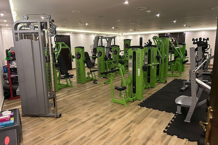 Health and Fitness 34 of 38