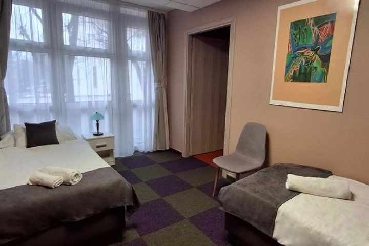 Room 28 of 51