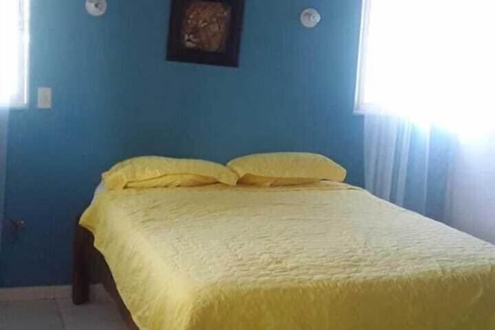 Room 3 of 28