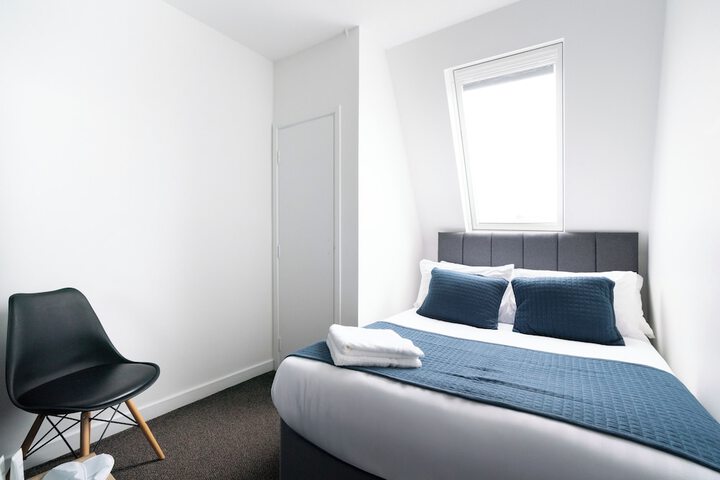 Room 8 of 51