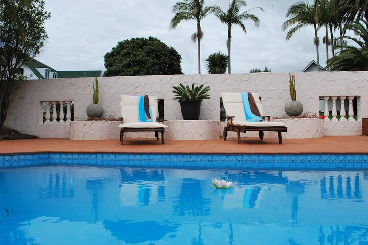 Pool 31 of 41