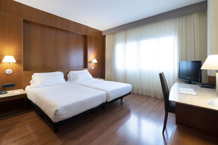 Room 16 of 45