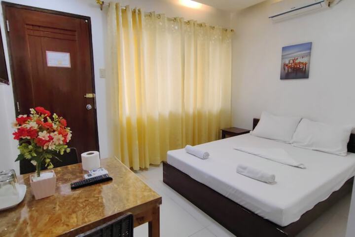Room 13 of 29